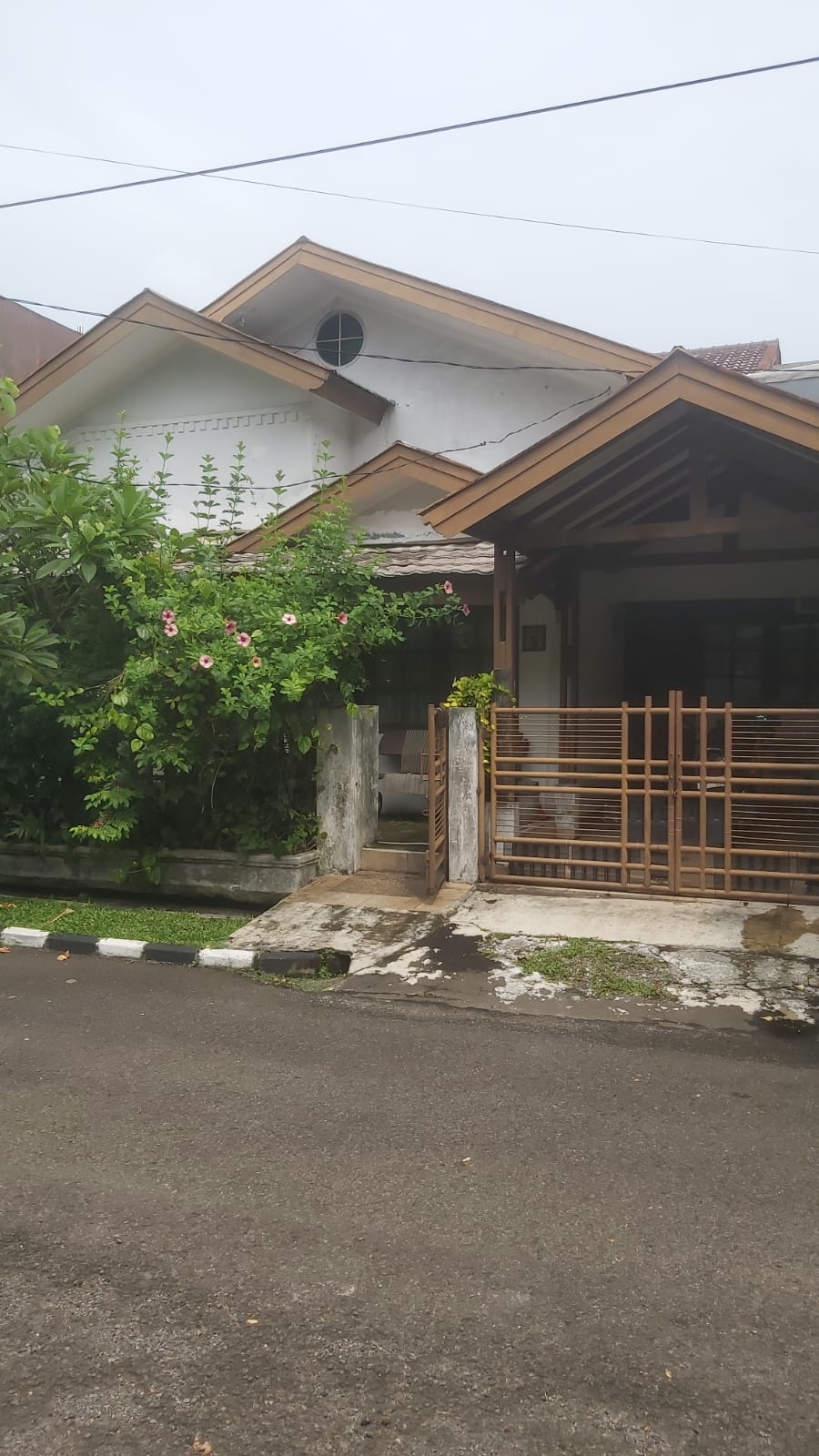 DIJUAL RUMAH