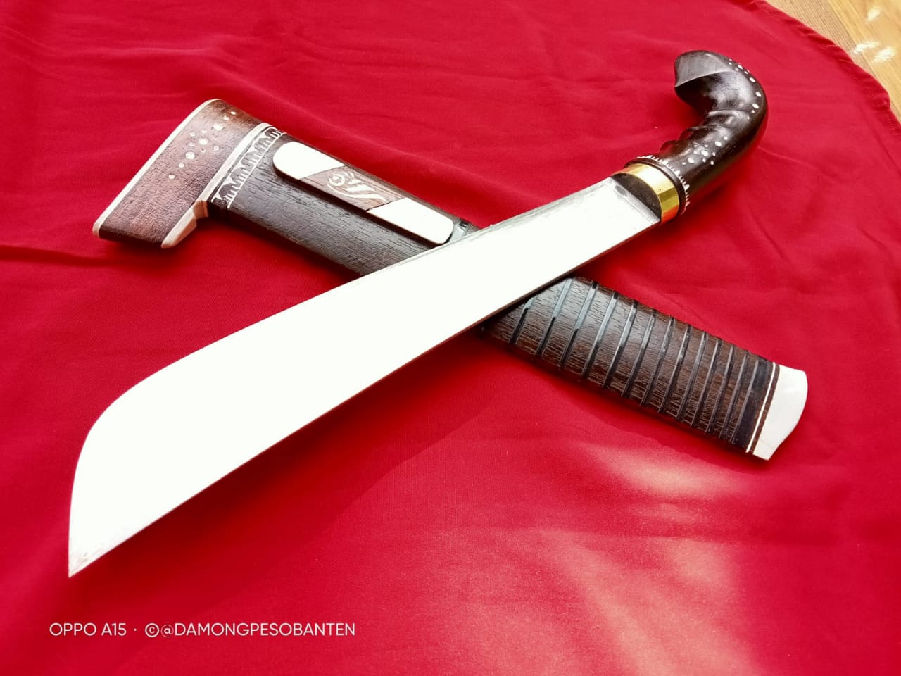 Golok Multifungsi Full Kayu Ingas