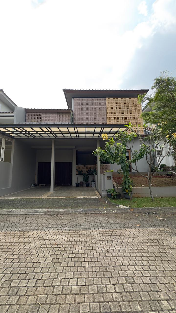Rumah Kebayoran Essence