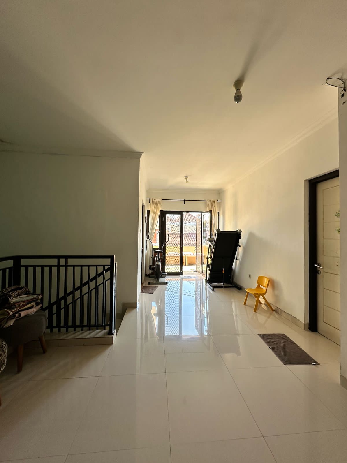 RUMAH 2 LANTAI